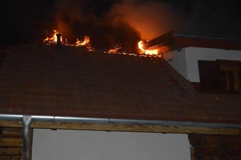 Brand_Dach_120117