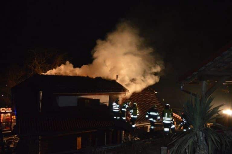 Brand_Dach_120117