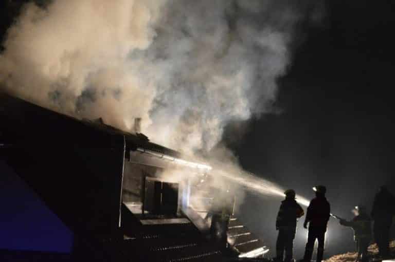 Brand_Dach_120117